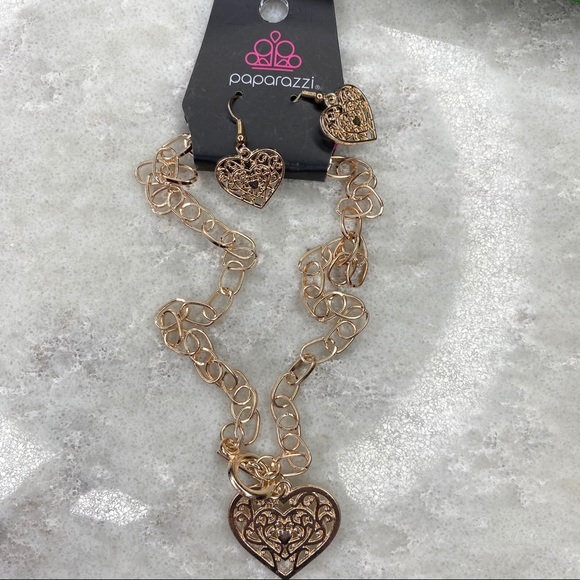 Paparazzi Jewelry 42 Paparazzi Rose Gold Necklace Set Poshmark Paparazzi Jewelry 42 Paparazzi Rose Gold Necklace Set Poshmark